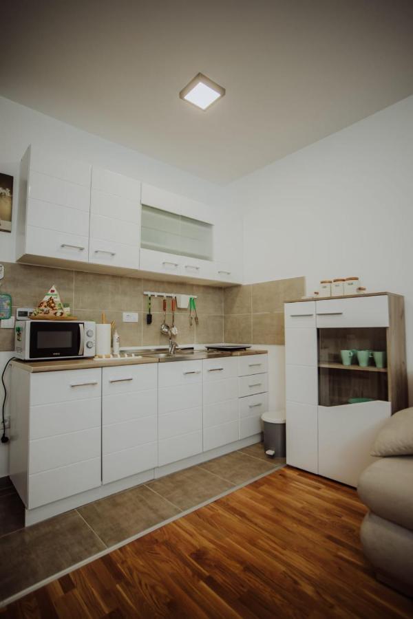 Dream Garden Apartments ズラティボール エクステリア 写真