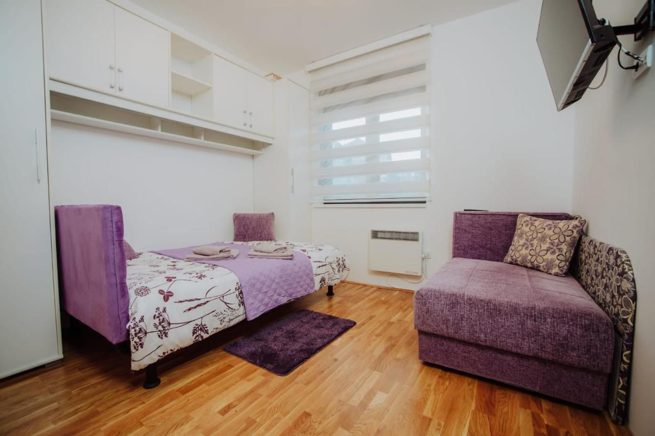 Dream Garden Apartments ズラティボール エクステリア 写真