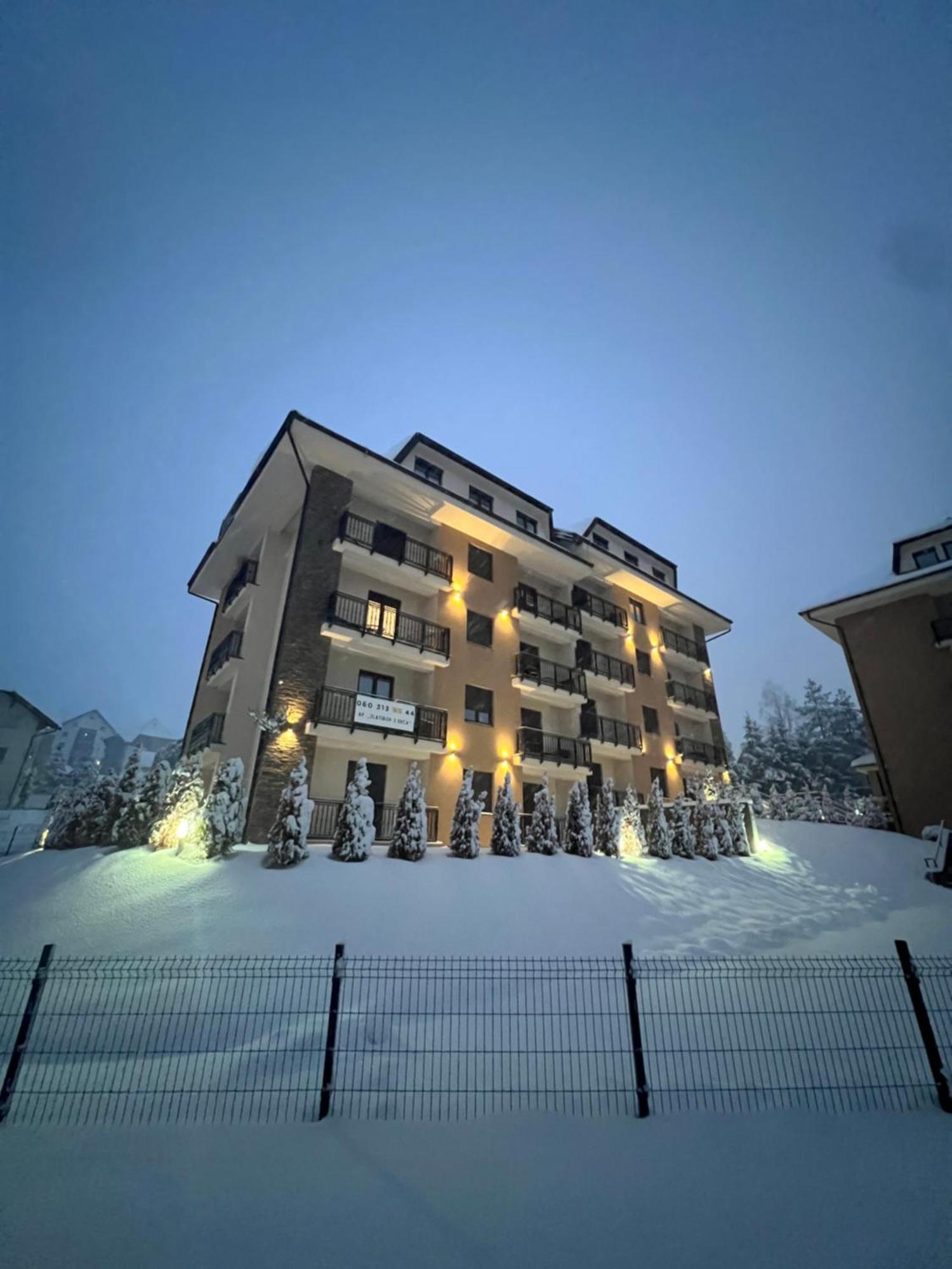 Dream Garden Apartments ズラティボール エクステリア 写真